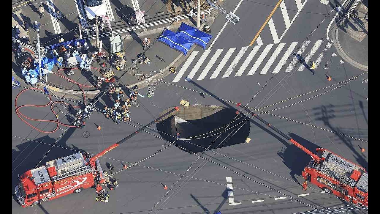 DJS EP. 412 || Elections, large holes, and snow snow snow!