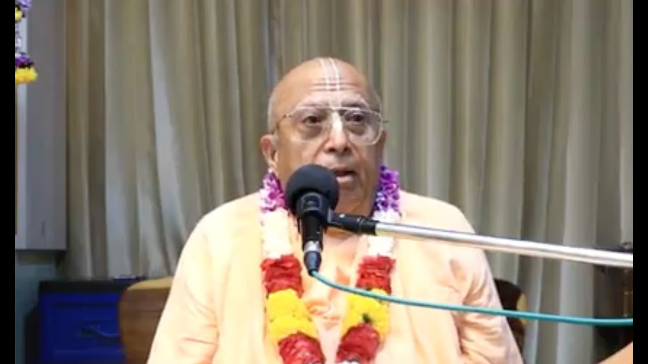 Bhagavad Gita 2.69 in Hindi at Radha Govinda Temple Bangkok on Sunday 30th March 2025