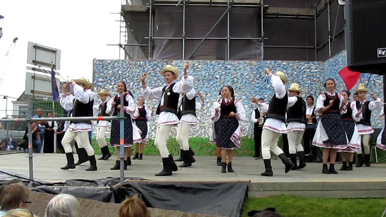 Roemeense Volksdansgroep in Schagen 2011