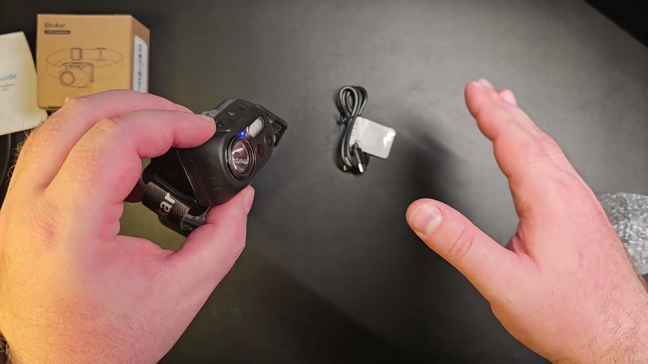 Blukar Head Torch Rechargeable with sensor control - Unboxing / ⚠️WARNING contains flashing lights!
