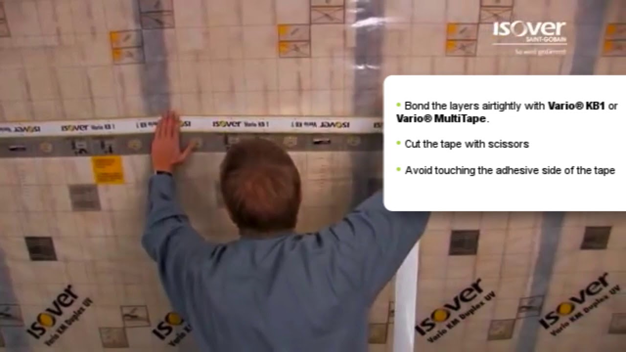 Installation of Vario® KM Duplex UV on a pitched roof