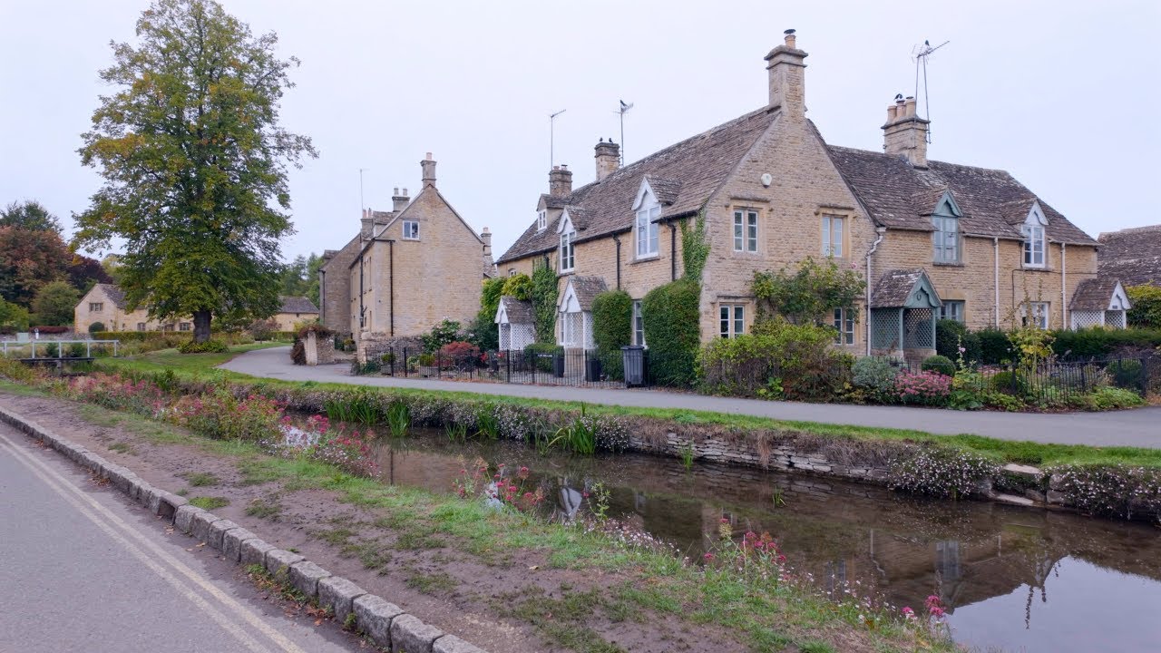 Is This the Prettiest Village in the Cotswolds? 🍂 | Lower Slaughter Walk