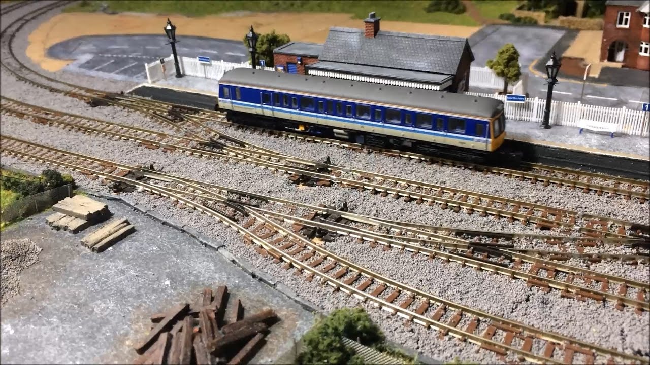 Dapol Class 122 100 Bubblecar Regional Railways - 14/04/2017