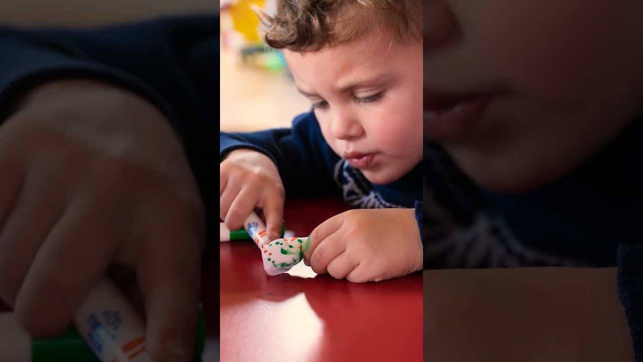 Color, scrub, and play with your own Scribble Scrubbie pet!