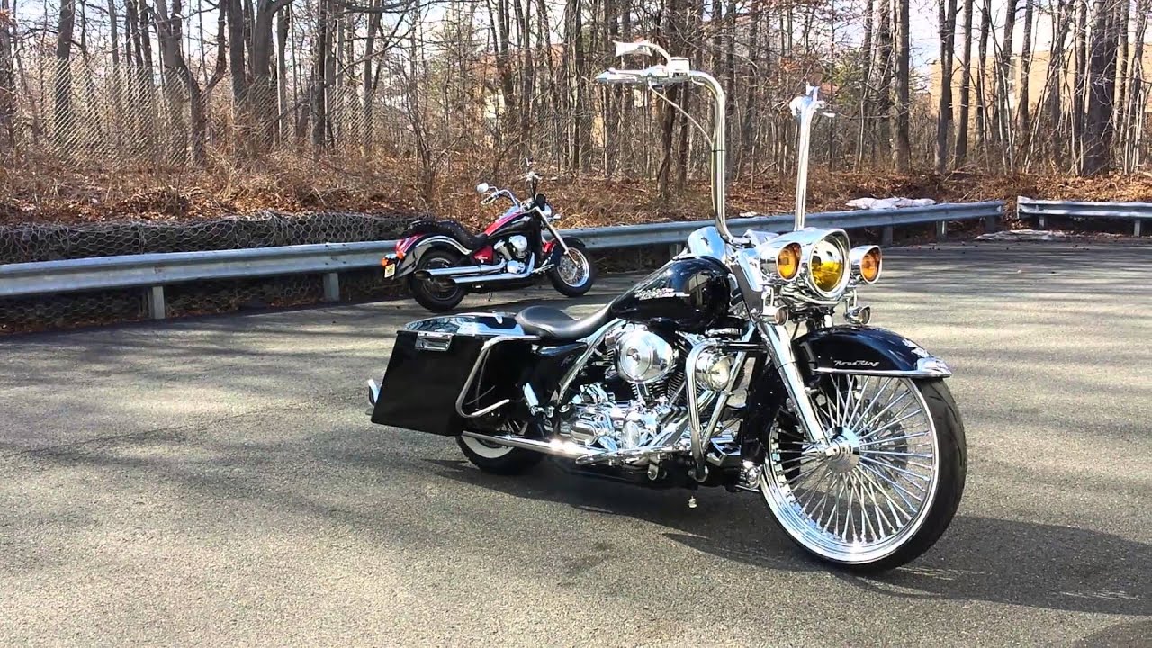 Lowrider style road king 23