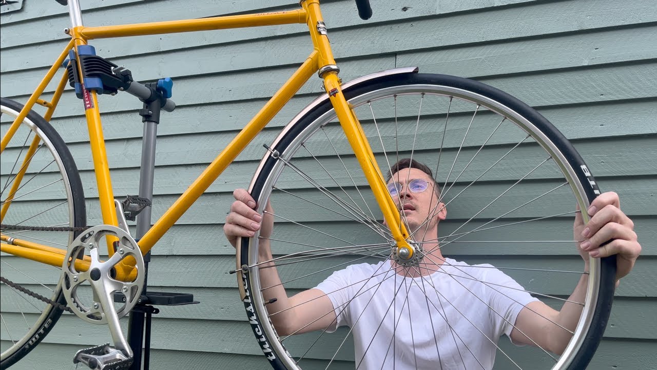 Putting fenders on my yellow bicycle