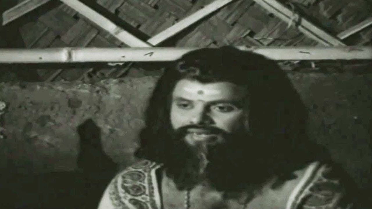 Sreepadam Vidarnna - Video Song from the Superhit Jayan Movie Etho Oru Swapnam