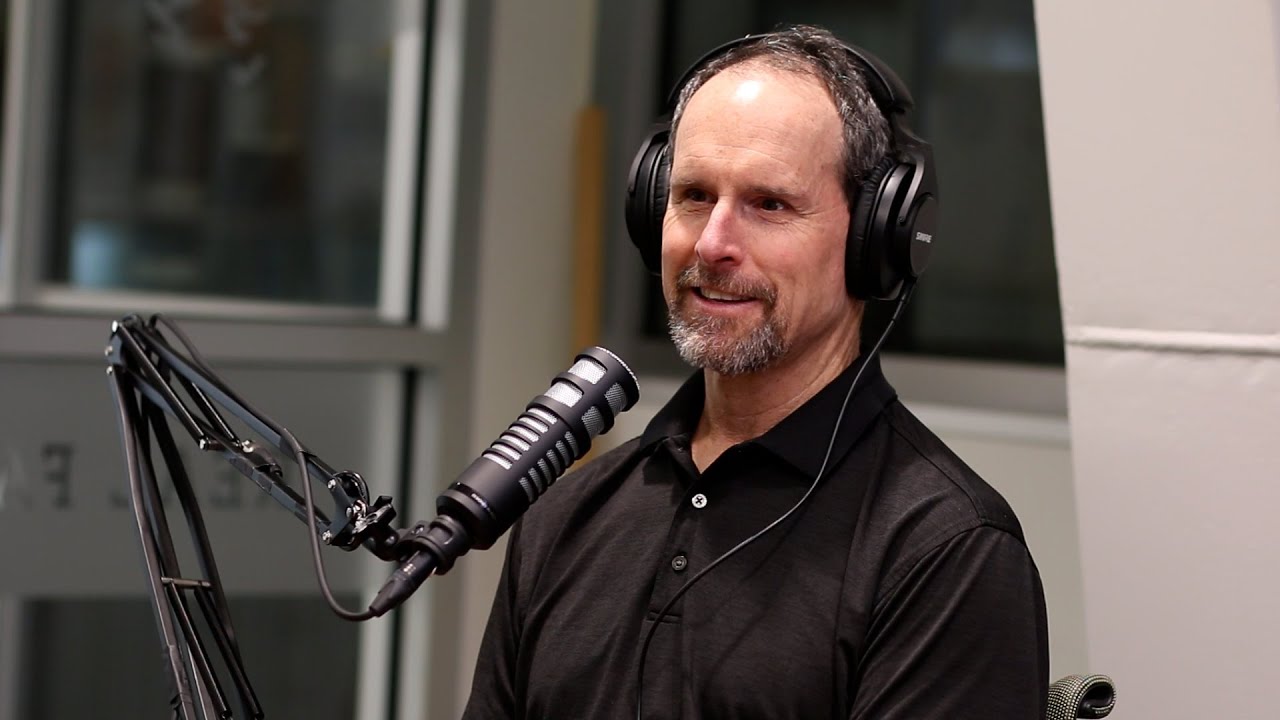 Ep. 20 - Understanding HPAI in Dairy Cattle with Dr. Jason Lombard