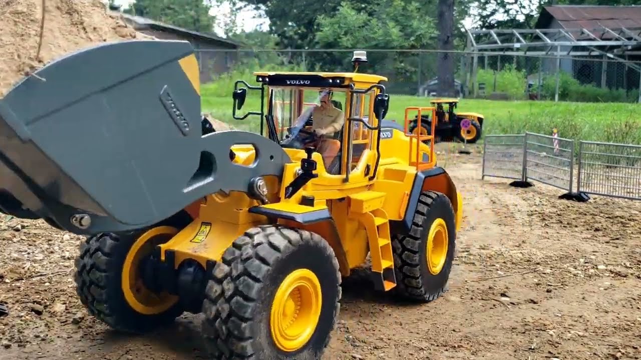 new volvo l260h front loader arrives to working site