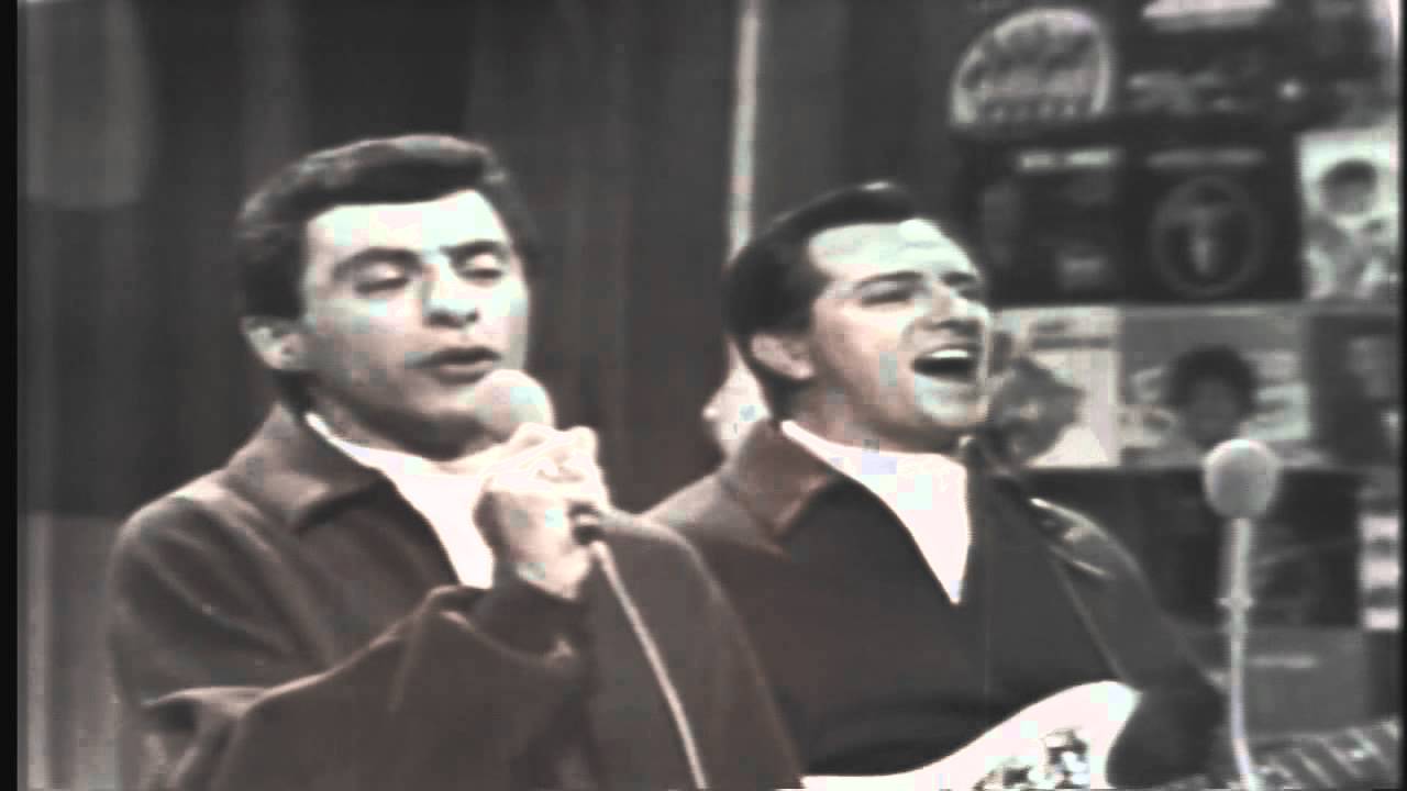 Hullabaloo Bonus Tracks   14 You're Gonna Hurt Yourself Working My Way Back To You   Four Seasons