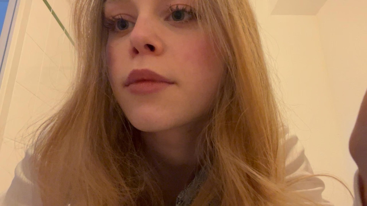 ASMR - Let's wash our hair together in the shower ( + falling water )