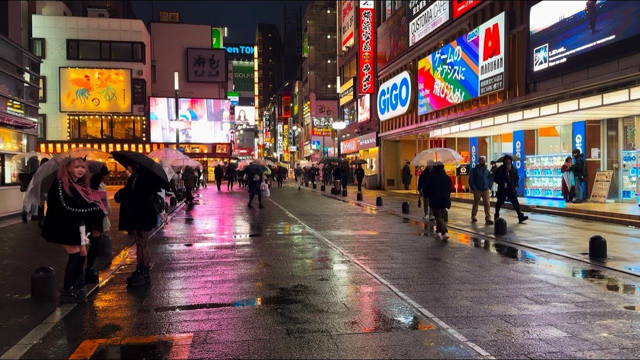 Shinjuku Night Walk | Neon Streets of Tokyo Japan