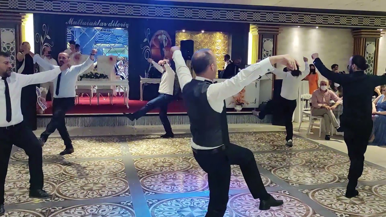 KAPIDAĞIN EFELERİ DÜĞÜNDE ZEYBEK ALAYI
