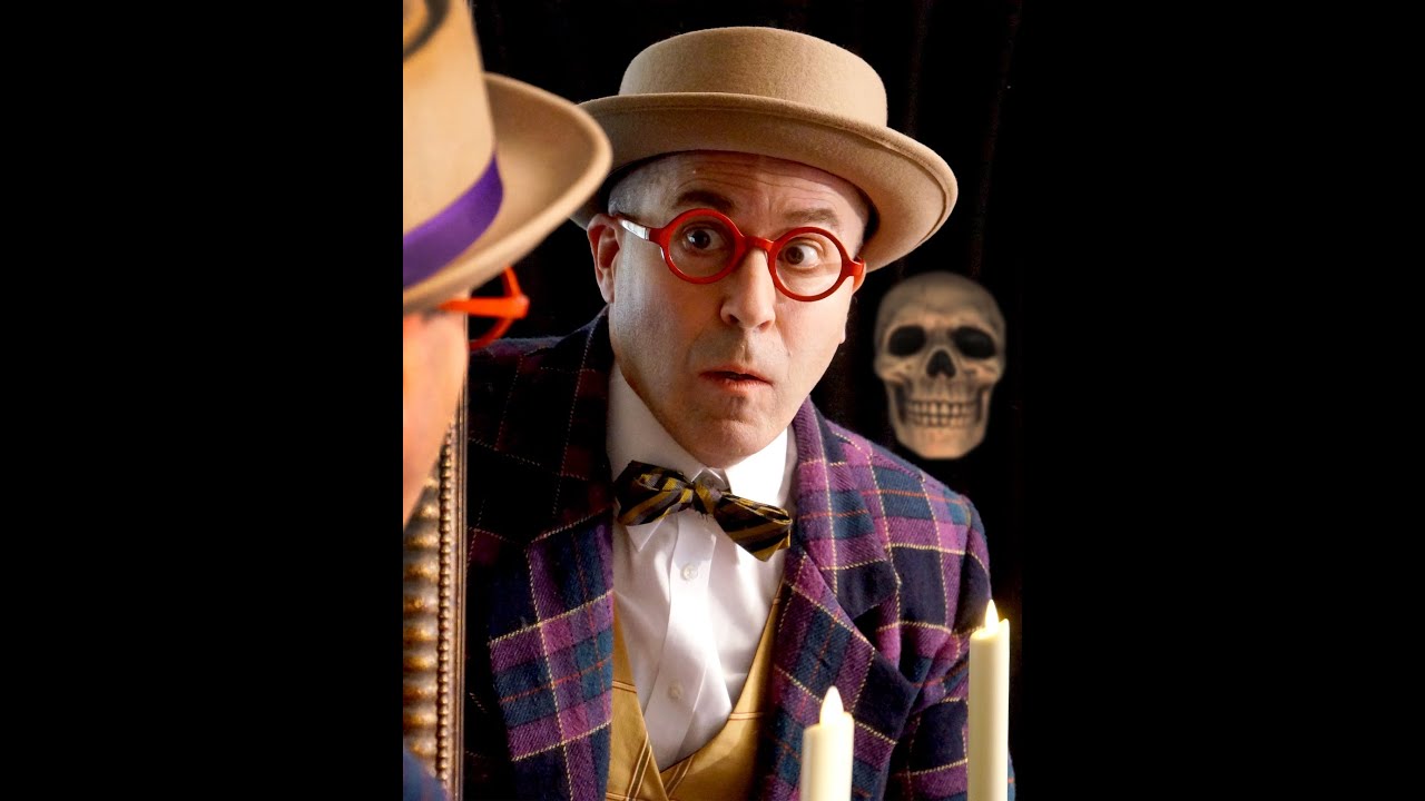 Stuart MacDonald FISM North American Magic Champion and People's Choice. Haunted magic mirror.
