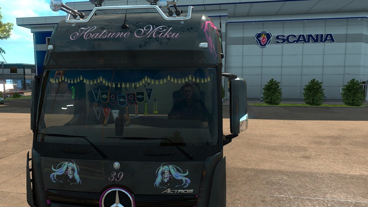 Euro Truck Simulator 2 Cabin Accessories DLC