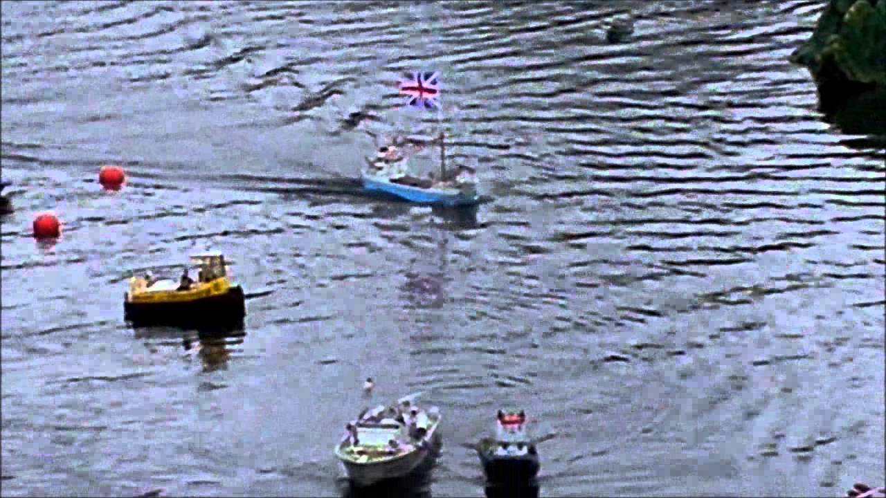 Hull Model Boat Club at Kelsey Gardens