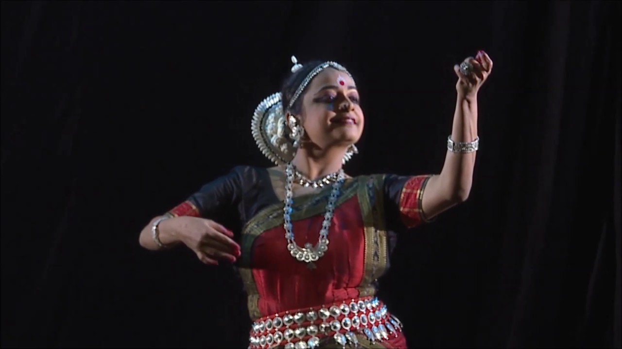 Manikya veena Mangalacharan