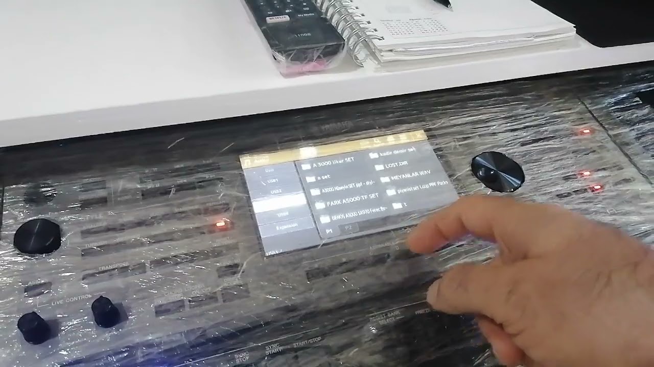 YAMAHA A5000 KAÇ ADET  USB OKUR VE USB DETAYI NASIL GÖRÜRÜZ
