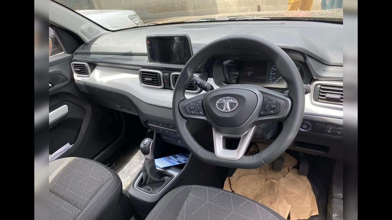 Tata Punch Exterior & Interior looks 👌#shorts #short #tatapunch #tatapunchinterior
