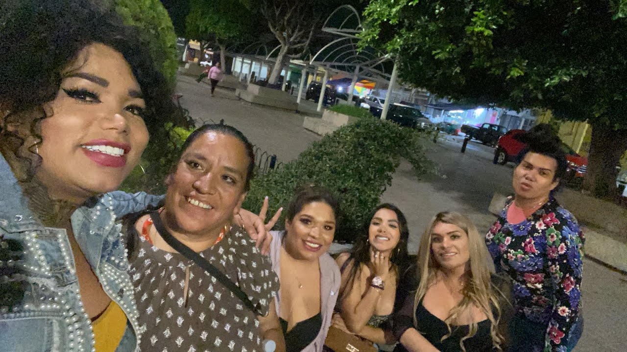 En San Juan del Cuesillo con Kimberly Wendy Grecia la mamita Hernández y Paola
