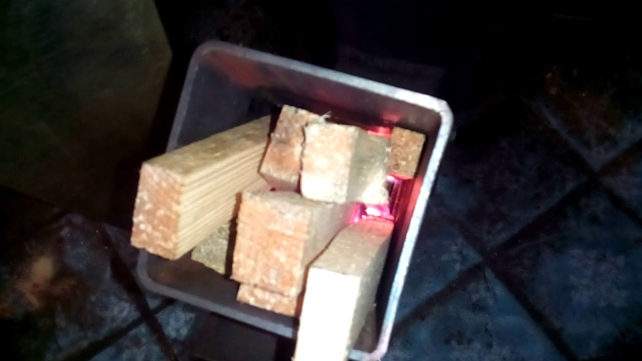 Закончились пеллеты.  Пеллетная горелка + дрова = 