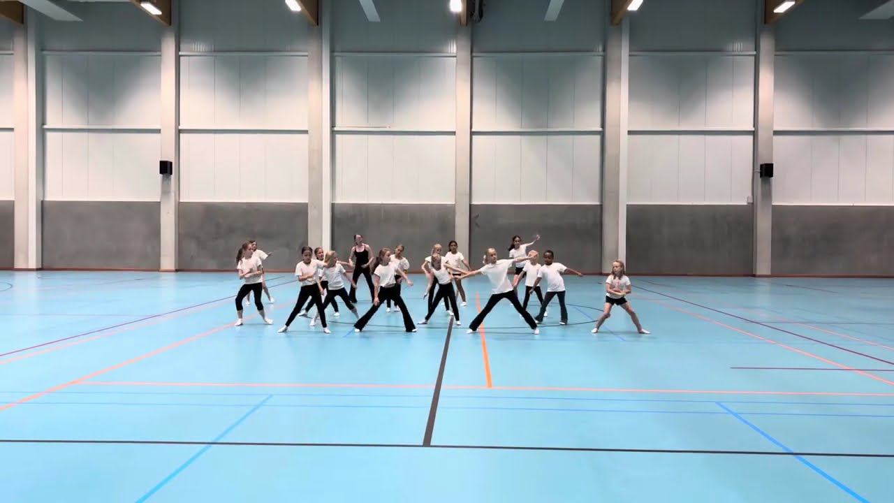 Danskamp zomer Sportdienst Veurne - groep 1 Yara