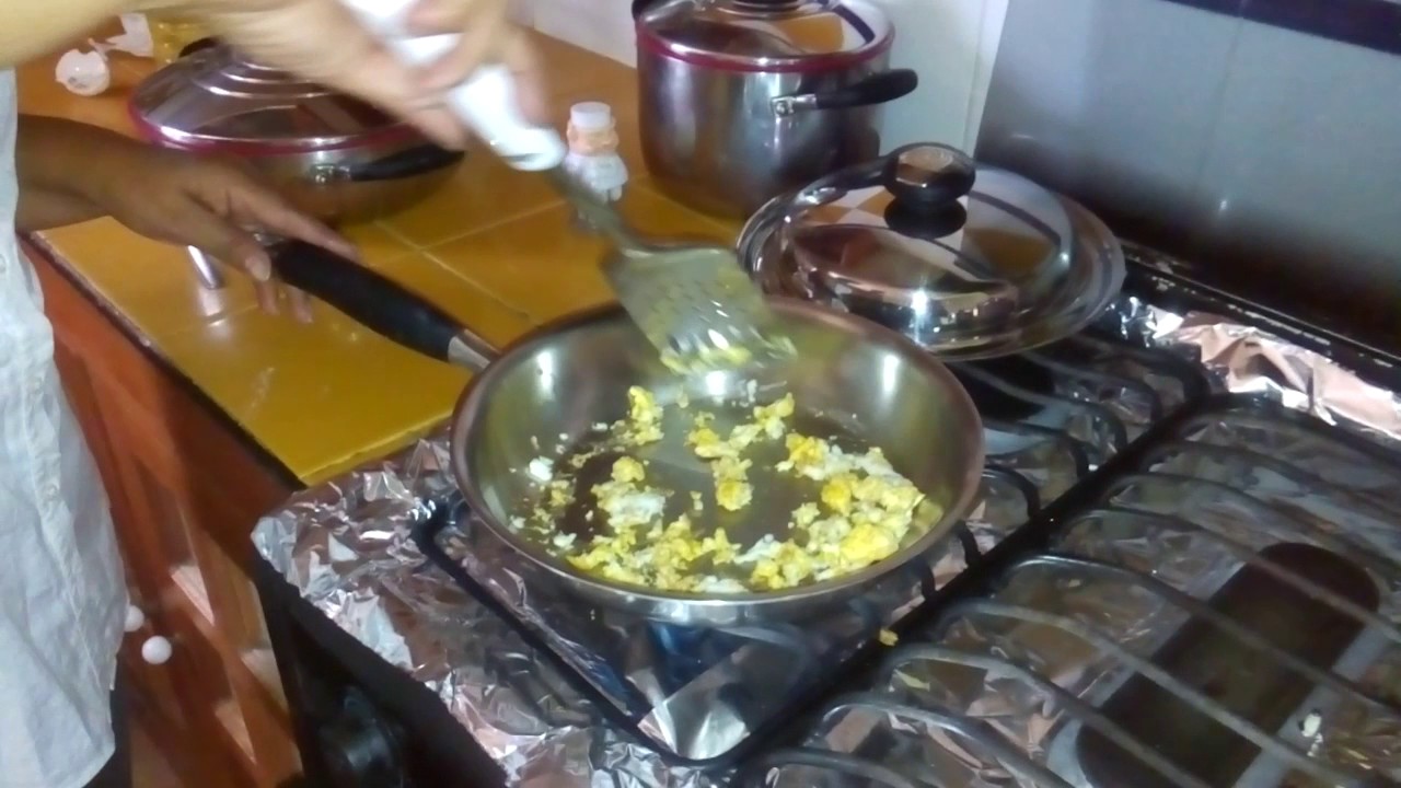 Prepara huevos revueltos, estrellados, tibios y duros en Royal Prestige