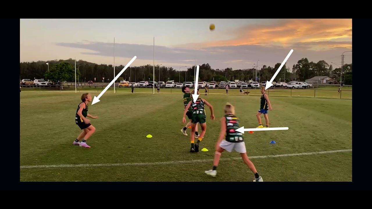 AFL Centre bounce
