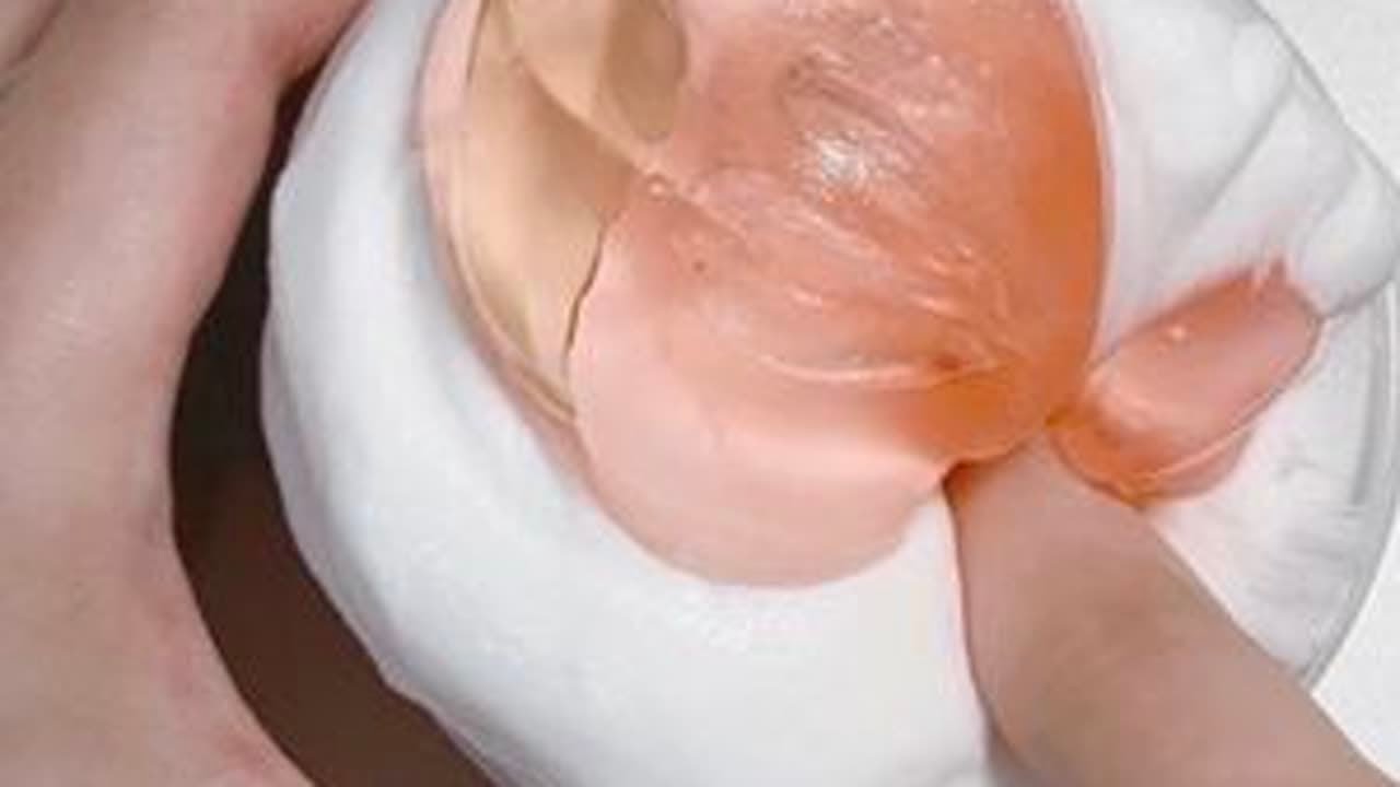 馋了三年半的泥，终于玩到了#史莱姆 #起泡胶 #玩泥 #slime