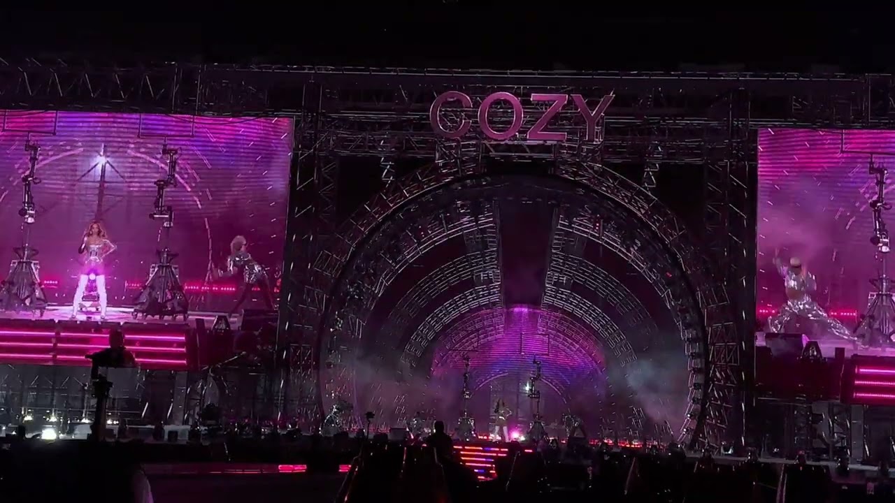 Beyoncé - I’M THAT GIRL, COZY, ALIEN SUPERSTAR (Live) [Renaissance World Tour, Stockholm] 10.05.2023