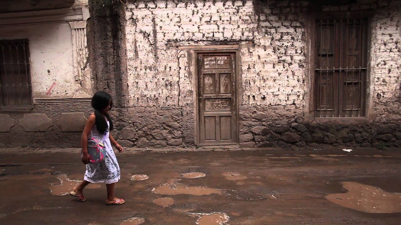 Khruangbin - A Calf Born In Winter (Official Video)