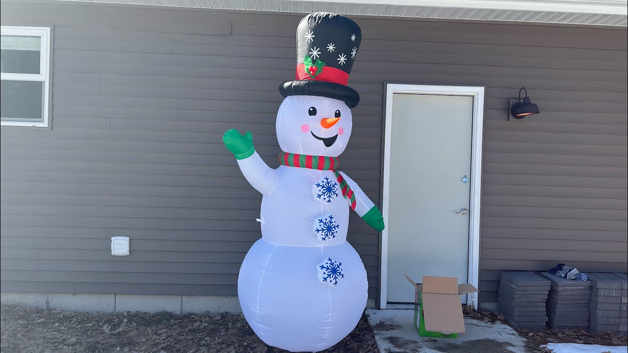 Inflatable 8' animated snowman from Menards 