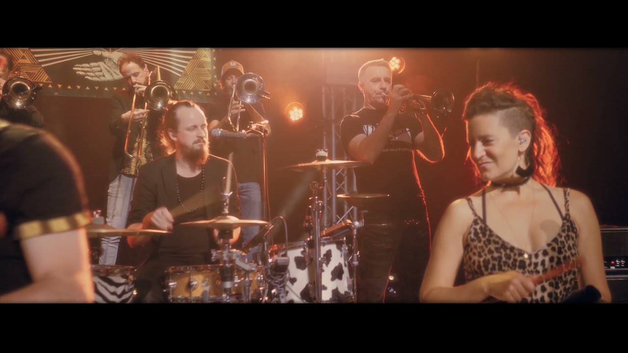 WOMBO ORCHESTRA - SE&Ntilde;OR CALICE (Live Session)