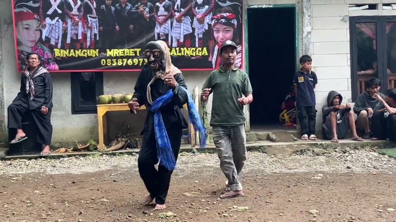 Atraksi Kedua Dimulai, Ebeg Turonggo Raga Sejati Makin Ngebut
