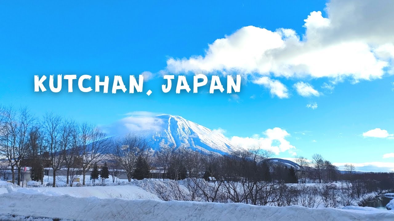 Winter in Kutchan Hokkaido, 7-11 in Japan, and Snow.