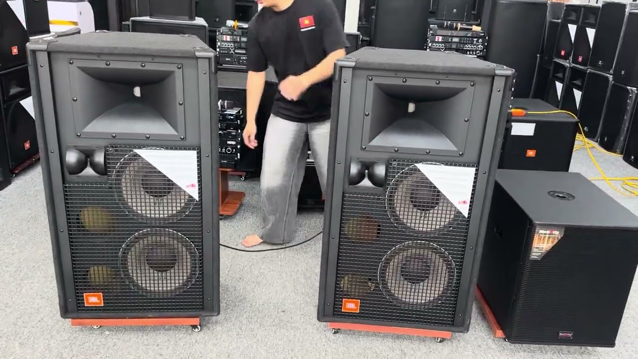 Ô trùm số 1 về loa jbl 4732A ở Việt Nam. Loa Nexo ps10r2. Súp nexo ls 1200. Gửi bác Bắc ở Thanh Hoas