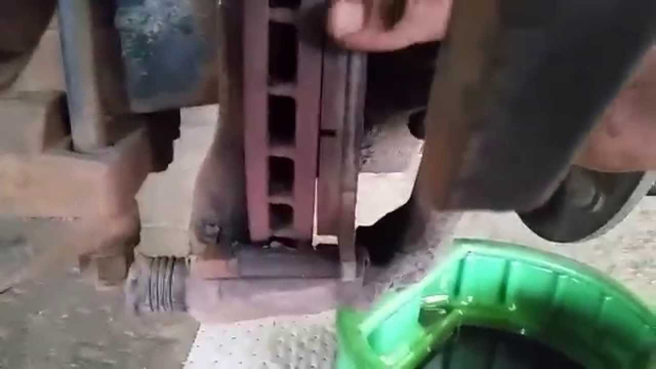 International brake job video 1 of 2 #wisemanautomotive #mechanic #international #rearbrakes #brakes