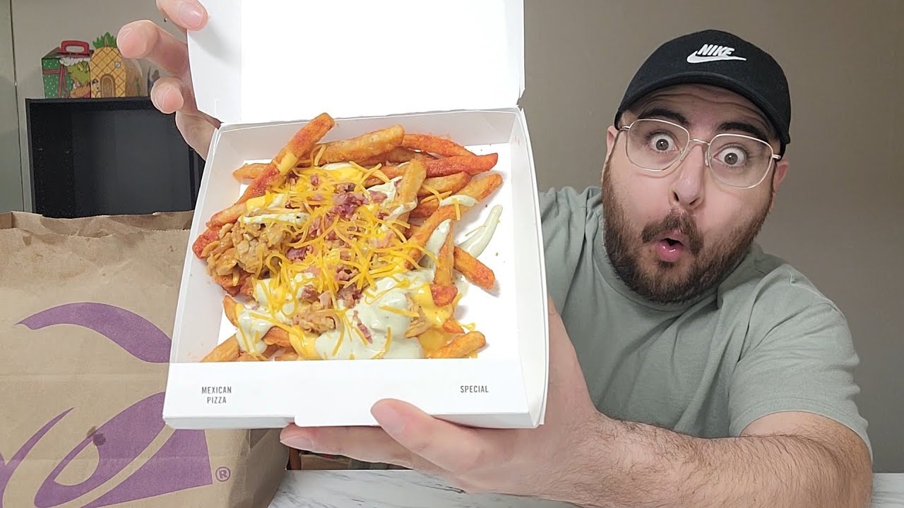 Обзор картофеля фри с курицей, беконом и соусом ранч от Taco Bell