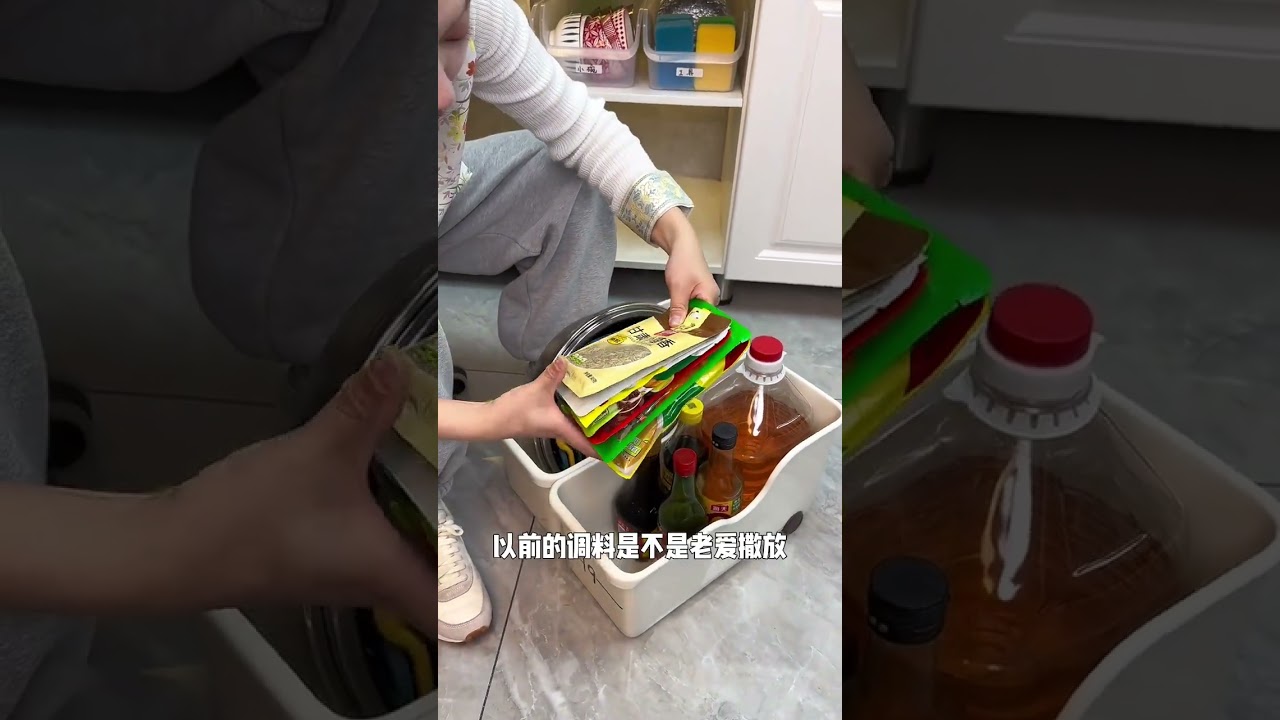 How many things can the kitchen base cabinet hold exactly How many things can the kitchen