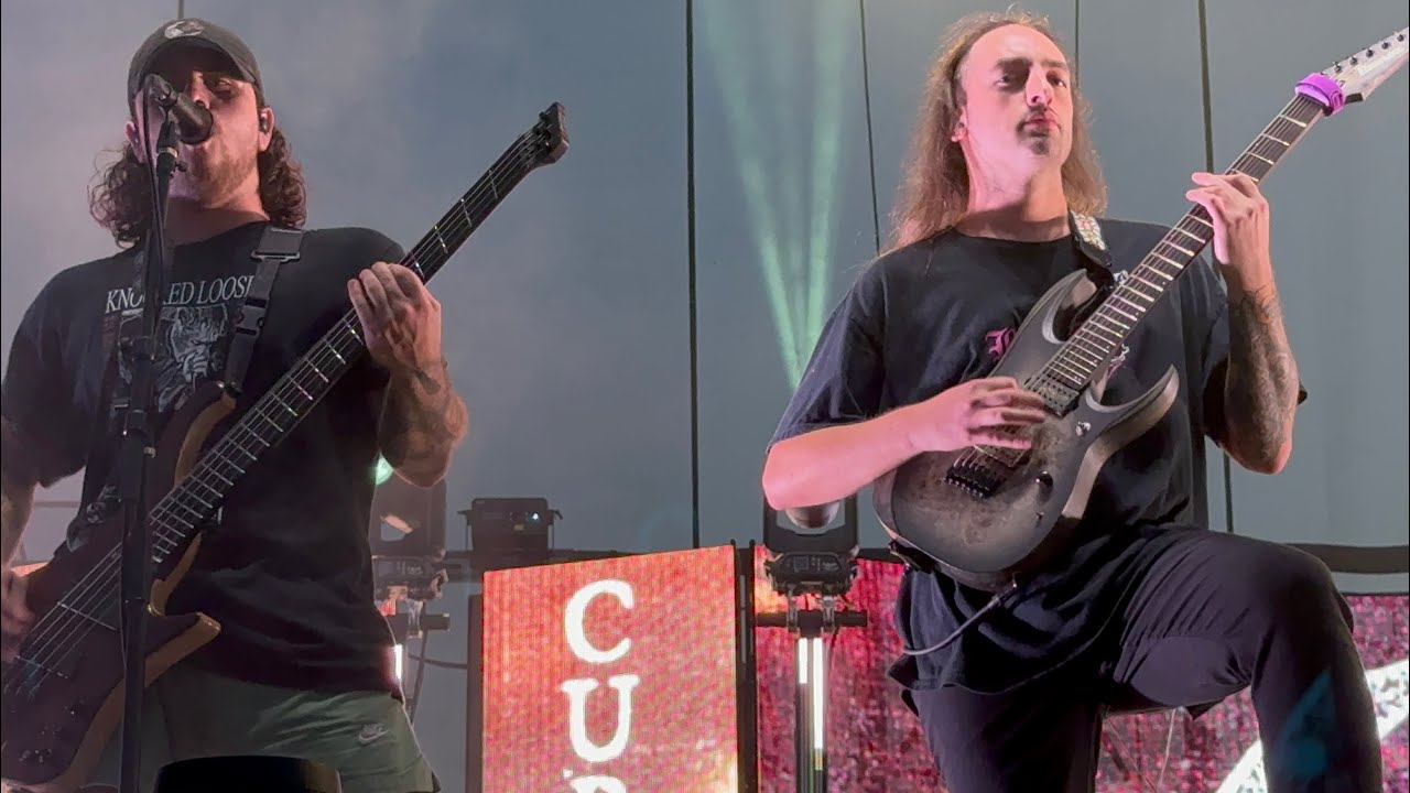 Currents better days live front row 2024