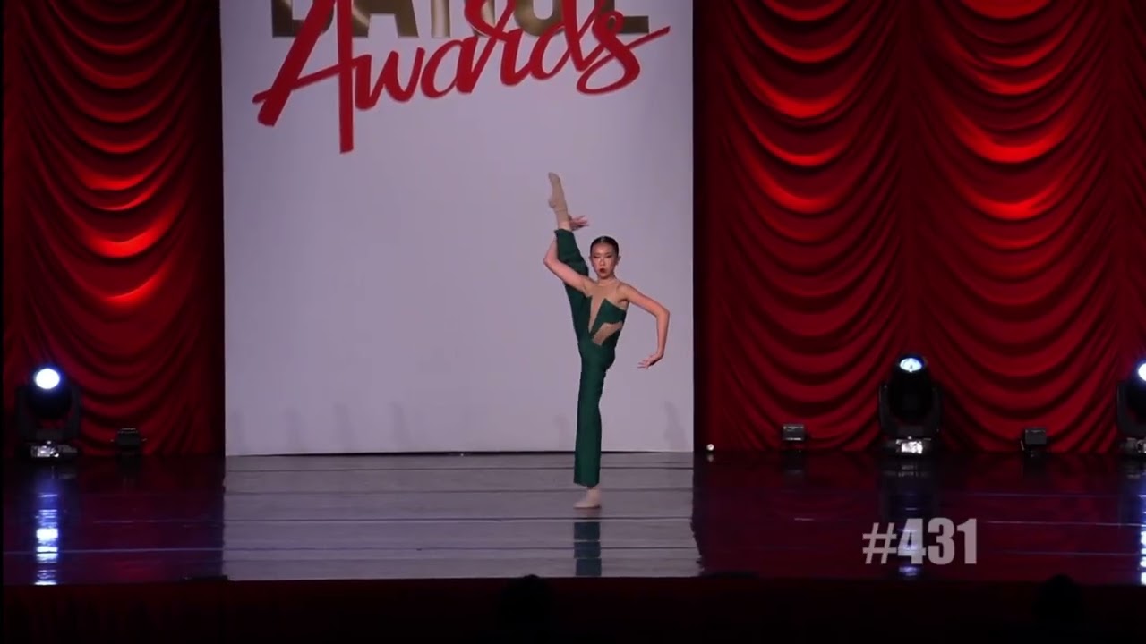 Jada Hui - The Risk It Took To Bloom