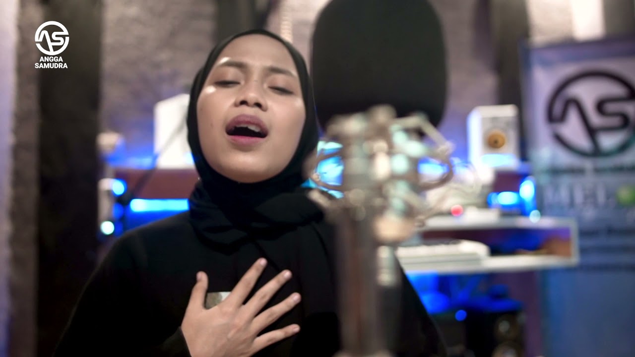 Suci Tacik - WUJUTE ROSO (Official Music Video)
