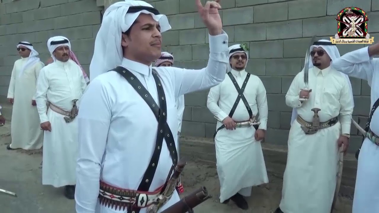 تكريم فرقة السروات الشعبية لأحد أعضائها البطل / عبدالله بن عايض العمري