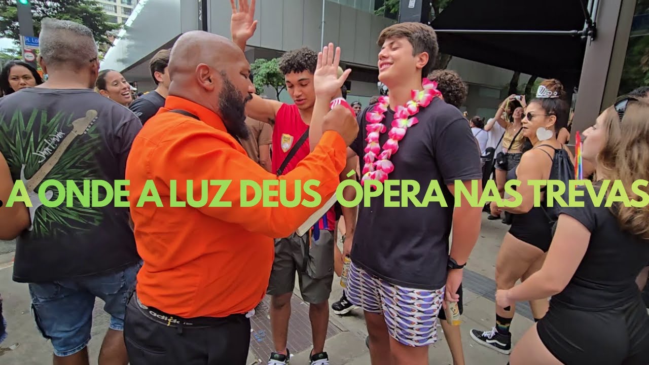 PREGADOR PREGA A PALAVRA E AS PESSOAS SE ASSUSTA VEJAM O QUE ACONTECEU.