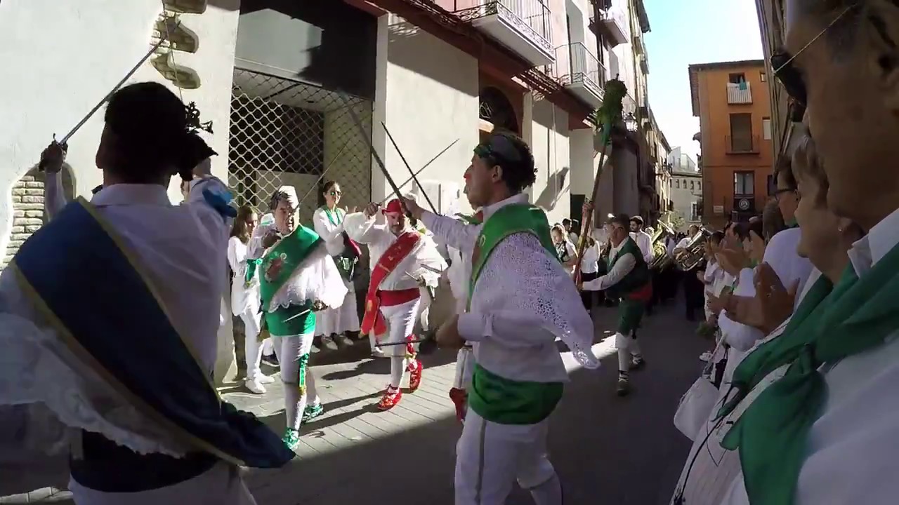 San Lorenzo 2017 danzantes en la procesion