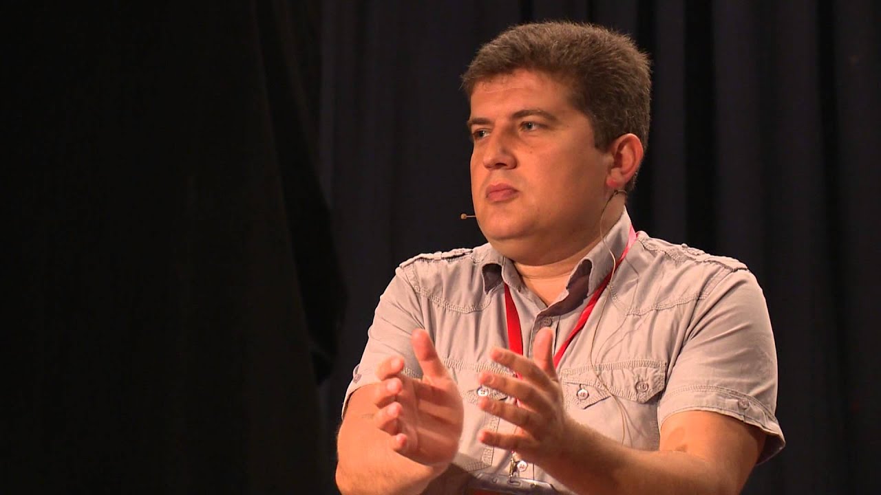 Erkin Qədirli - Zaman haqqında - TEDxBakı Dəyişən Tezliklər