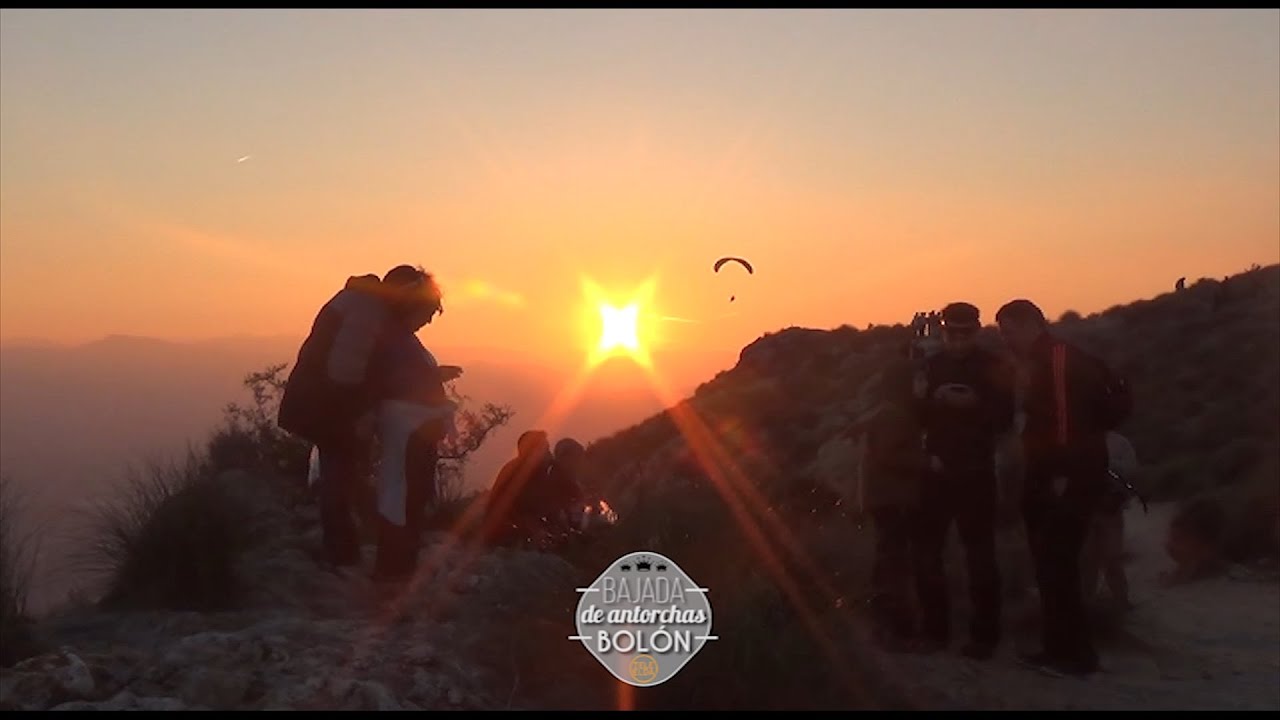 Tele Elda - Bajada de las Antorchas de Bolón 2015