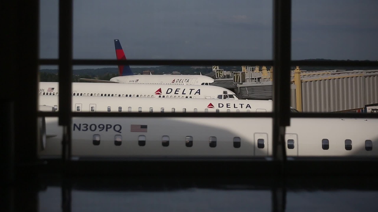 Delta ожидает высокий спрос на авиаперелеты и сохранение высоких цен до конца 2026 года