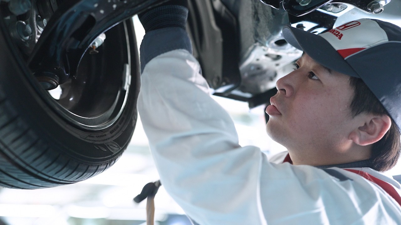 自動車検査員（職業情報提供サイト（job tag）職業紹介動画）