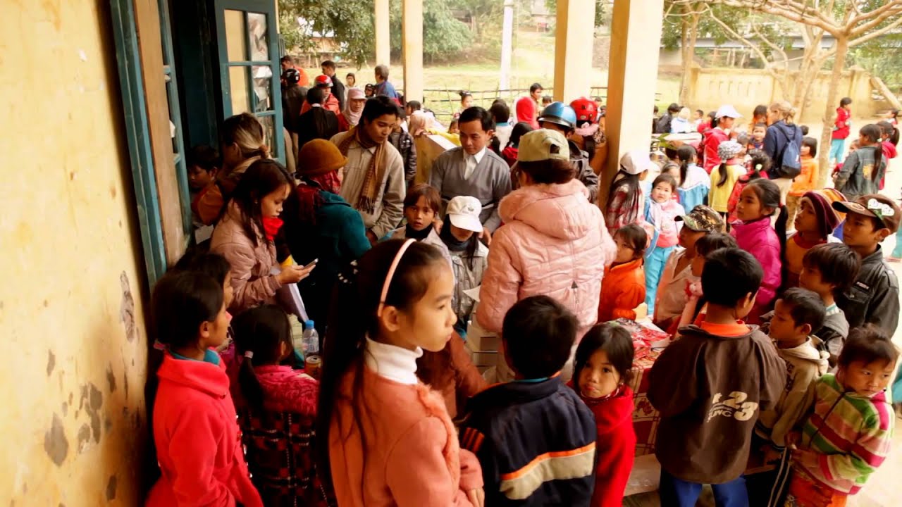 What Is Voluntourism?